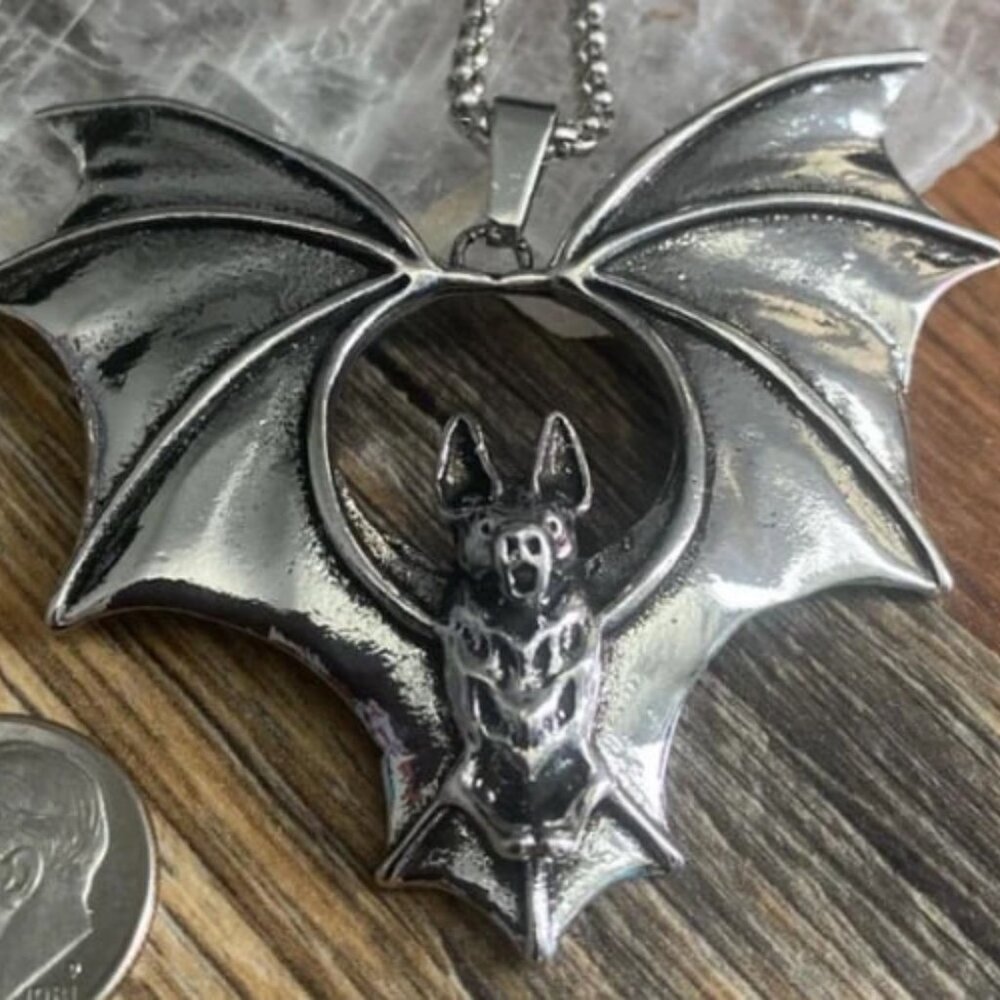 Silver Pewter Goth Vampire Bat Pendant Necklace